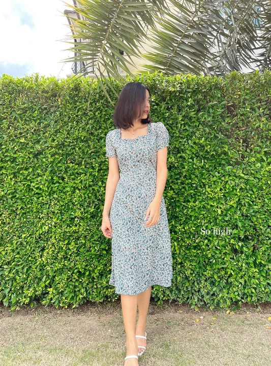 Green Floral Knee-Length Dress