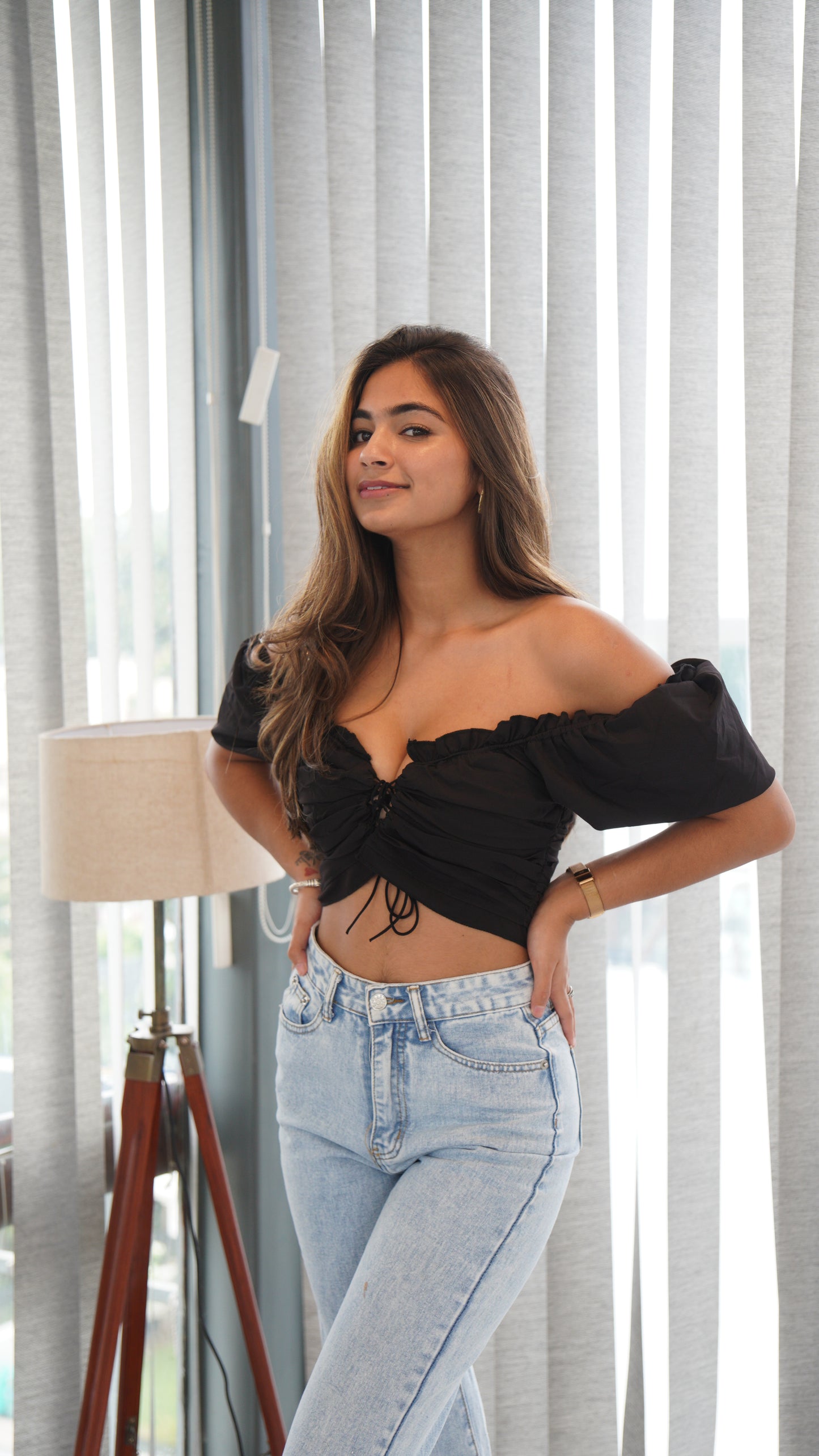 Puunz Sexy Off Shoulder Black Crop Top